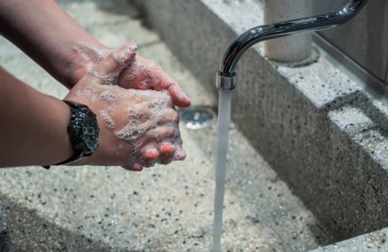 10 raisons pour lesquelles tu devrais laver tes vêtements dès maintenant